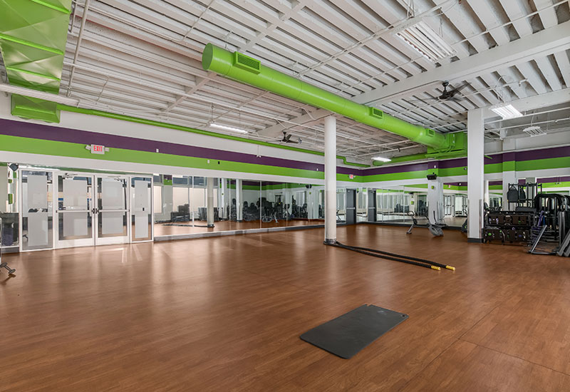Large group classroom at the YouFit Miami gym on 79th St.